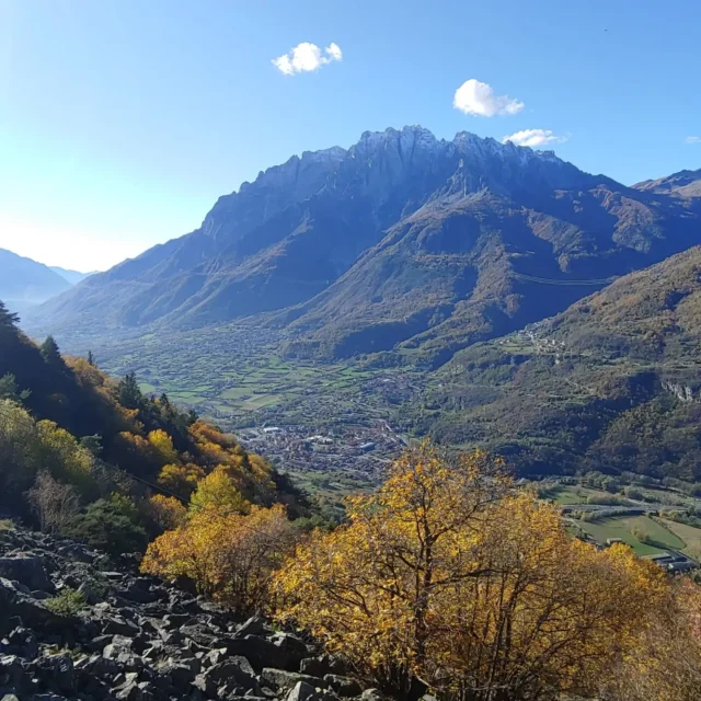 Camminata lungo il Sentiero Italia nel territorio di Capo di Ponte